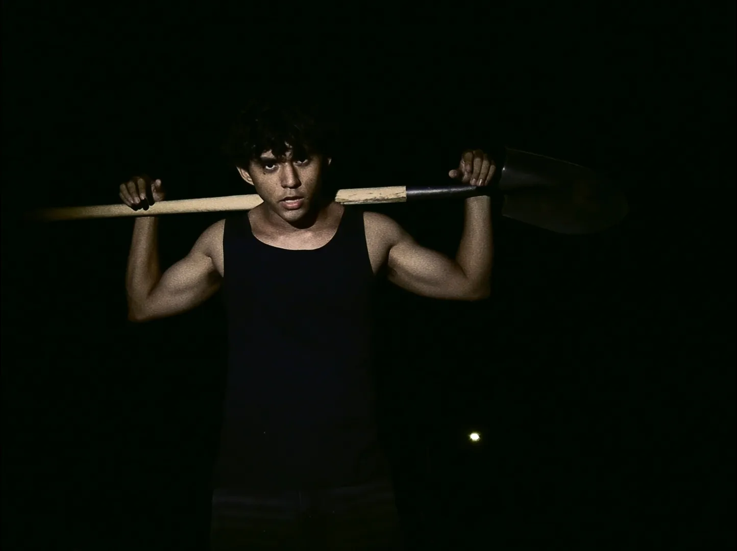 CUANTOS — still 5